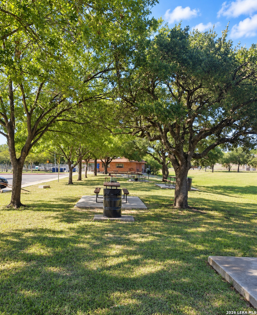 5003 Gene Cernan, Kirby, TX 78219