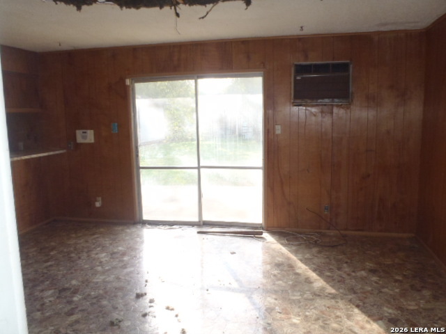 404 Short Ave, Seguin, TX 78155