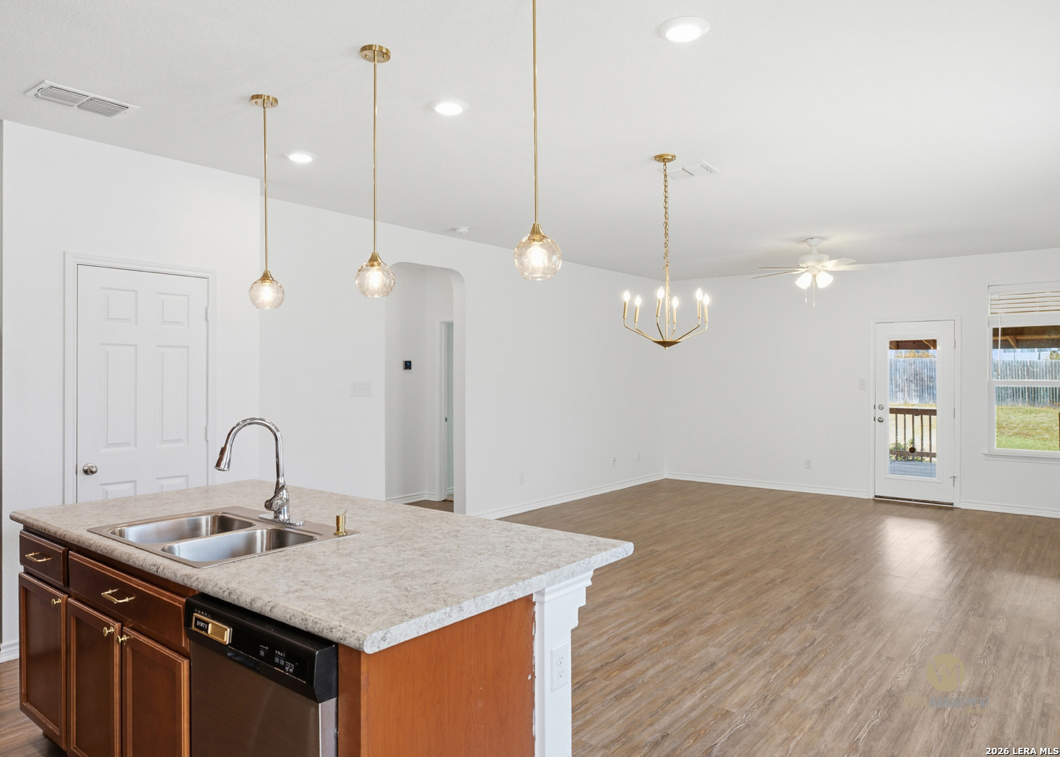 9831 OVERLOOK CYN, San Antonio, TX 78245