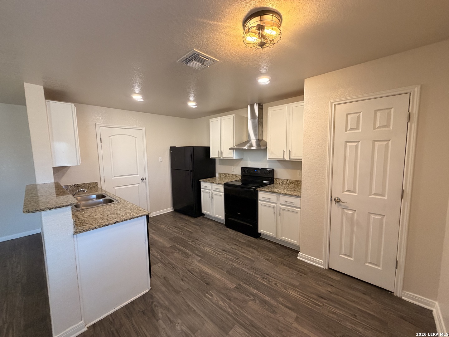 6537 Sabinal, San Antonio, TX 78252