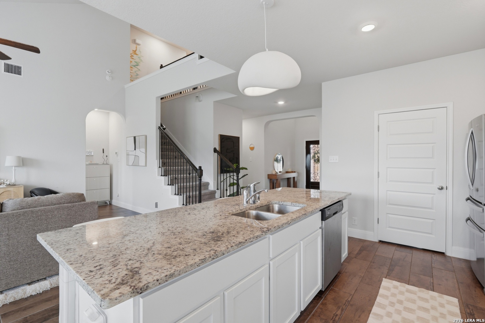 331 RED ROCK CYN, San Antonio, TX 78258