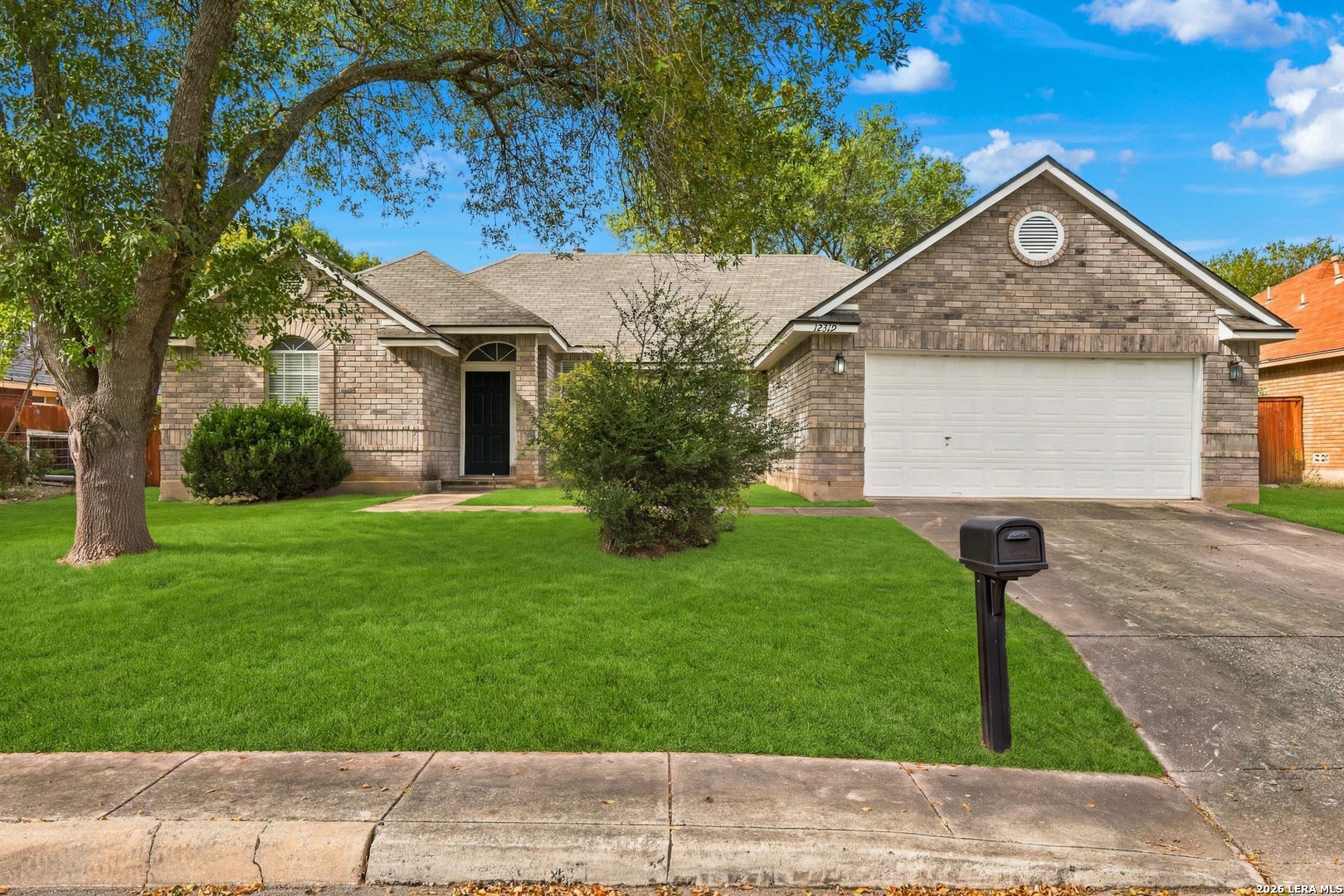 Property photo for 12319 Almendra Dr, San Antonio, TX