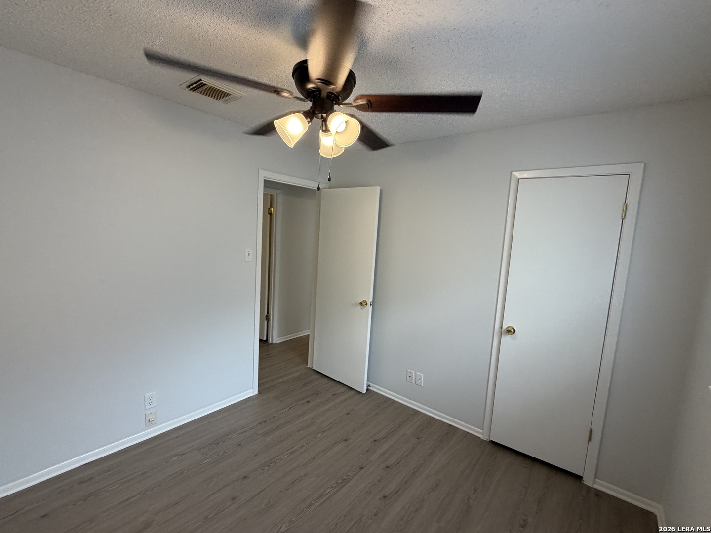 6664 Snow Meadow Dr, Converse, TX 78109