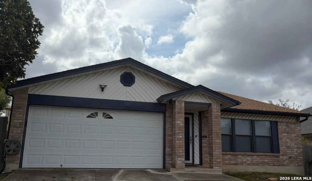 Property photo for 6664 Snow Meadow Dr, Converse, TX