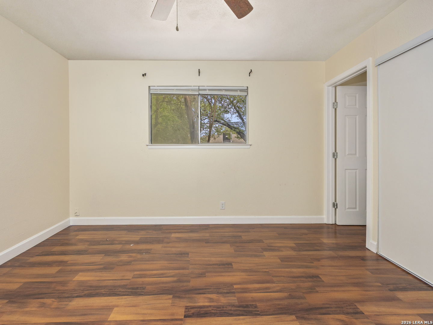 7643 Glen Mont, San Antonio, TX 78239