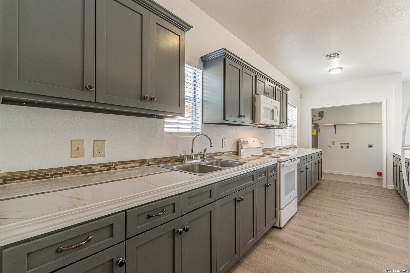 646 Avant Avenue, #1, San Antonio, TX 78210