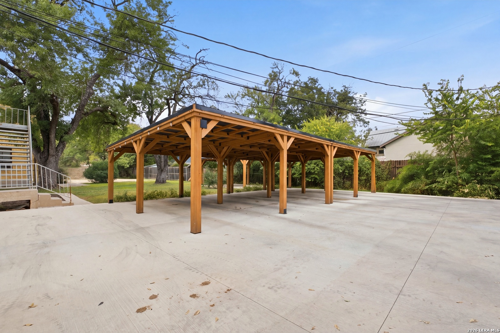 321 E MELROSE DR, Olmos Park, TX 78212