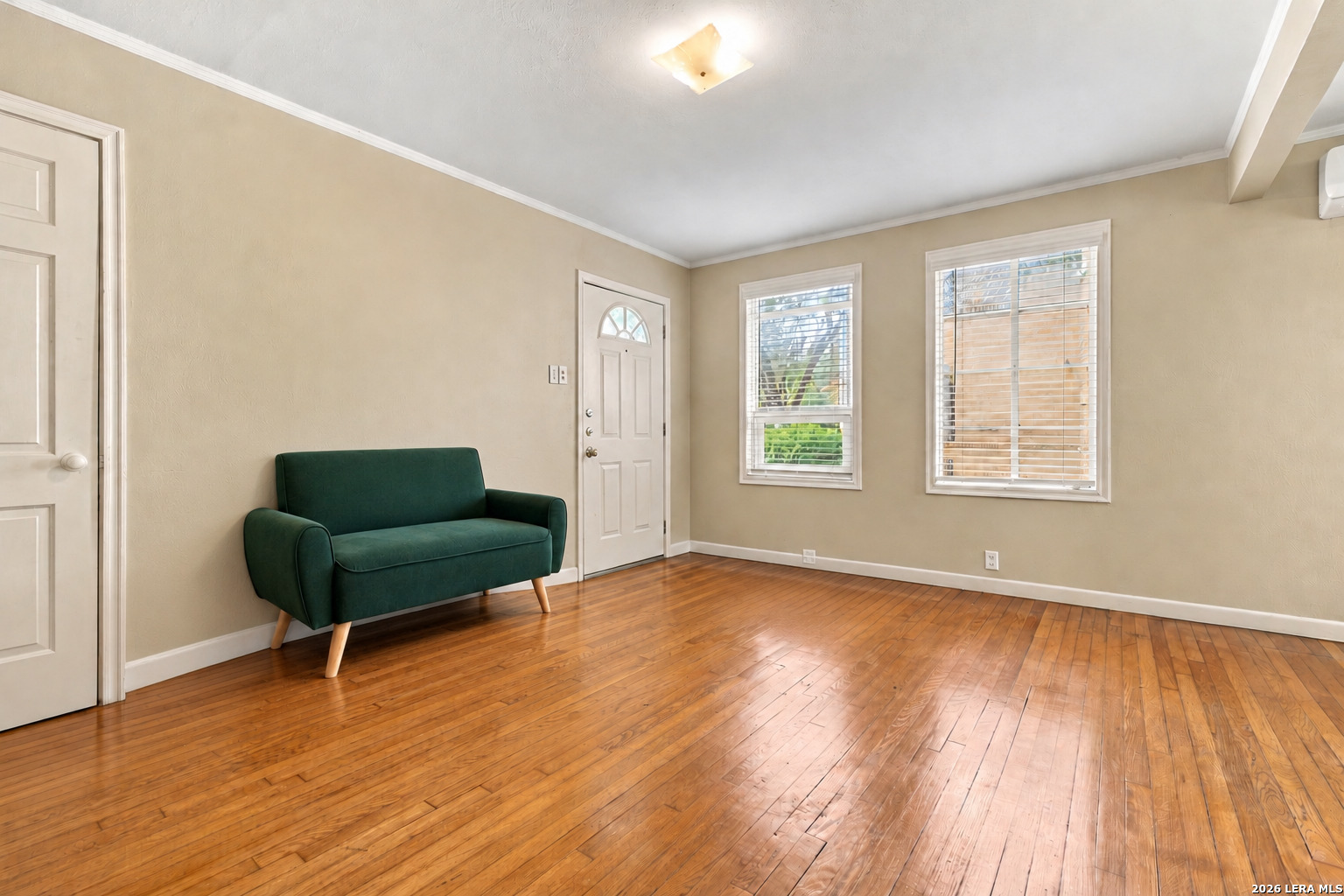 321 E MELROSE DR, Olmos Park, TX 78212