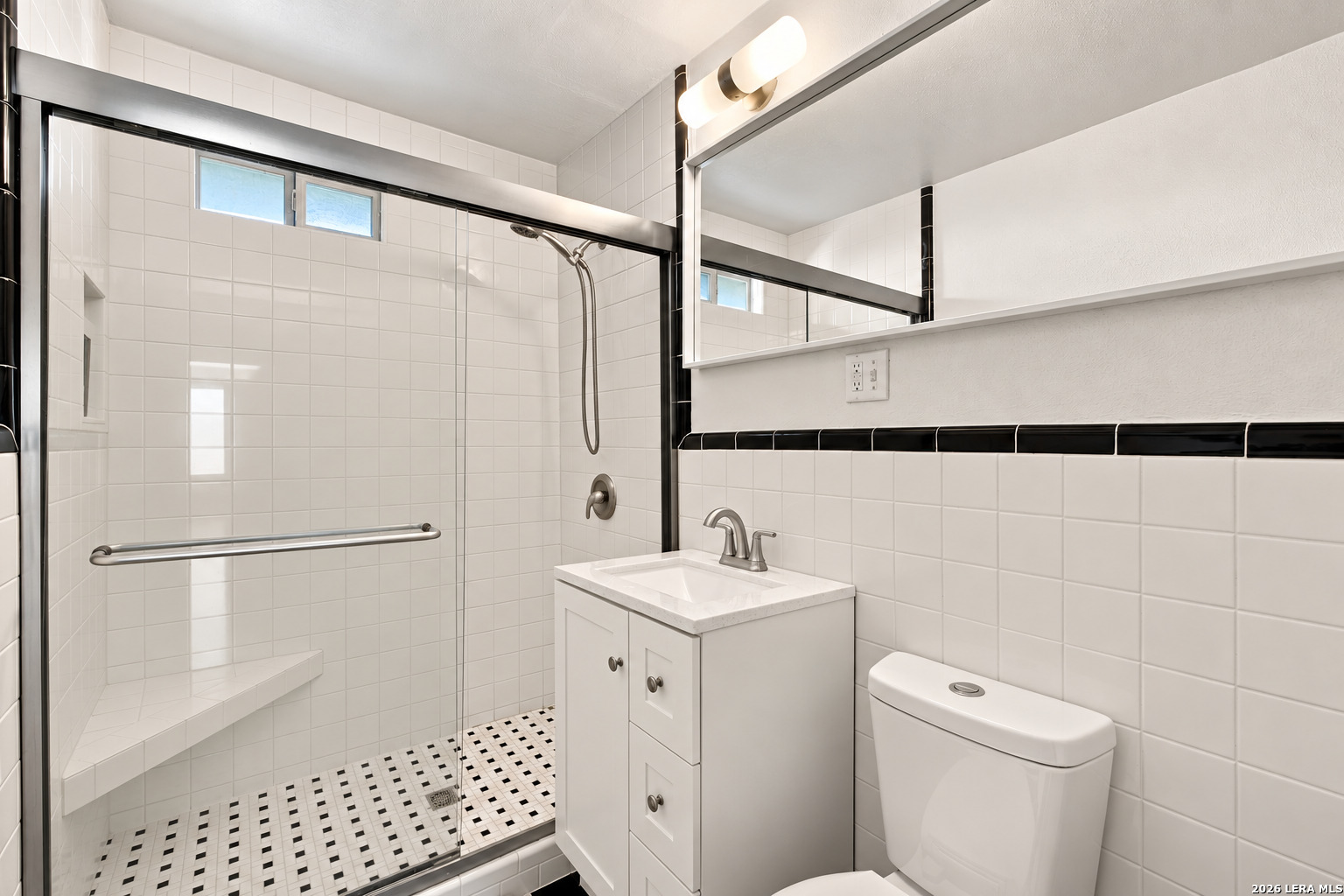 321 E MELROSE DR, Olmos Park, TX 78212