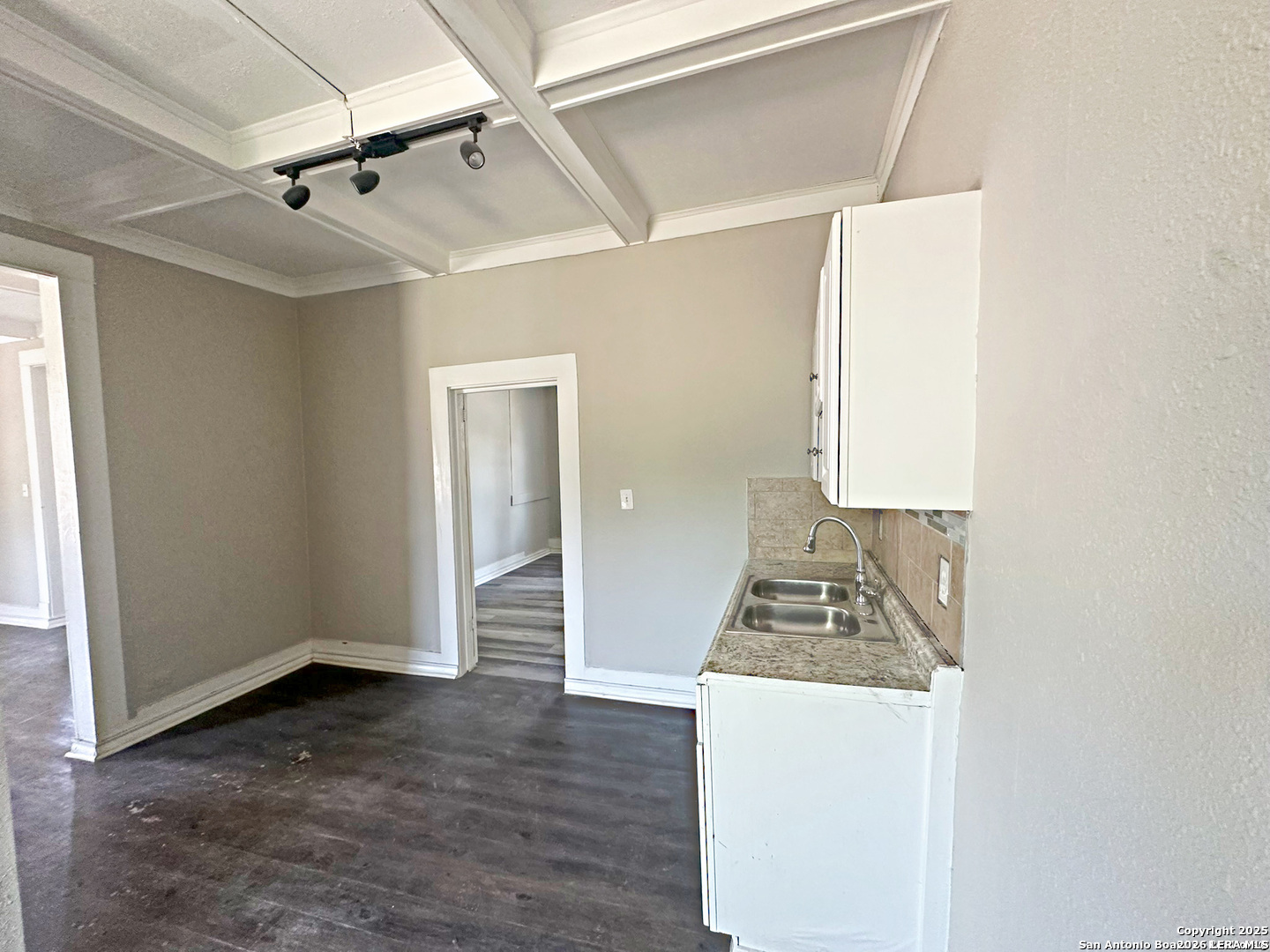 146 FAIRVIEW AVE, #2 & 5, San Antonio, TX 78223