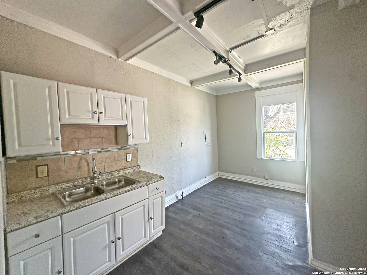 146 FAIRVIEW AVE, #2 & 5, San Antonio, TX 78223