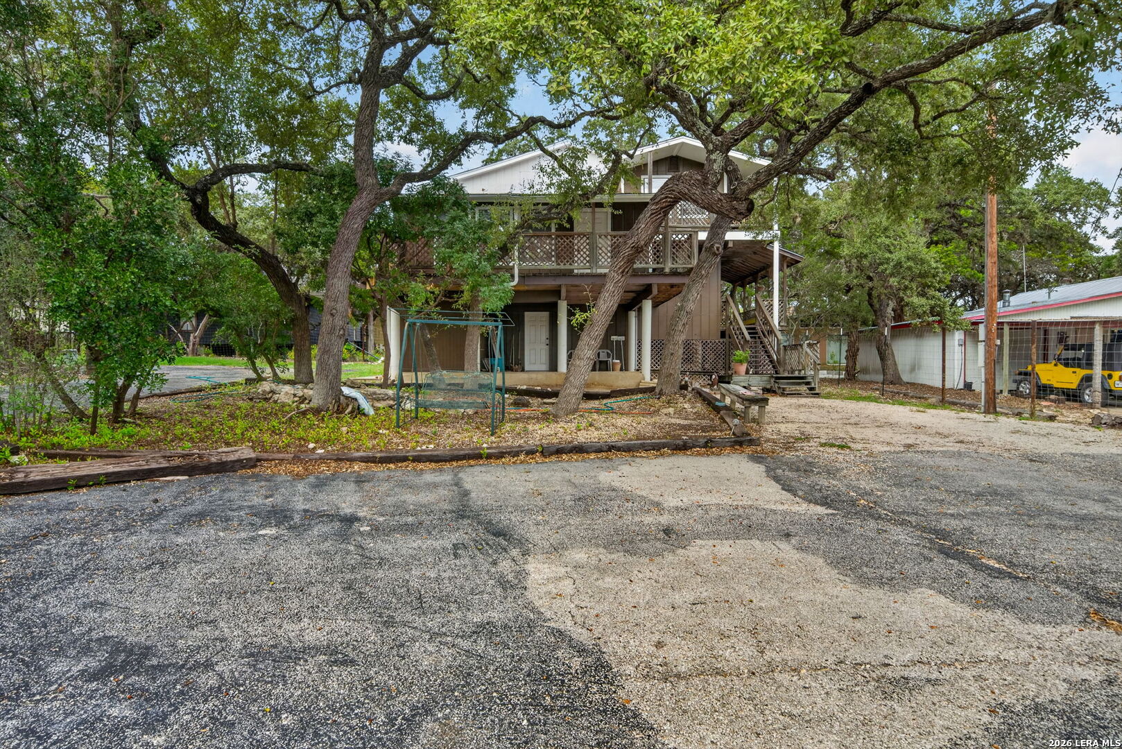 272 White Bass Dr, Lakehills, TX 78063