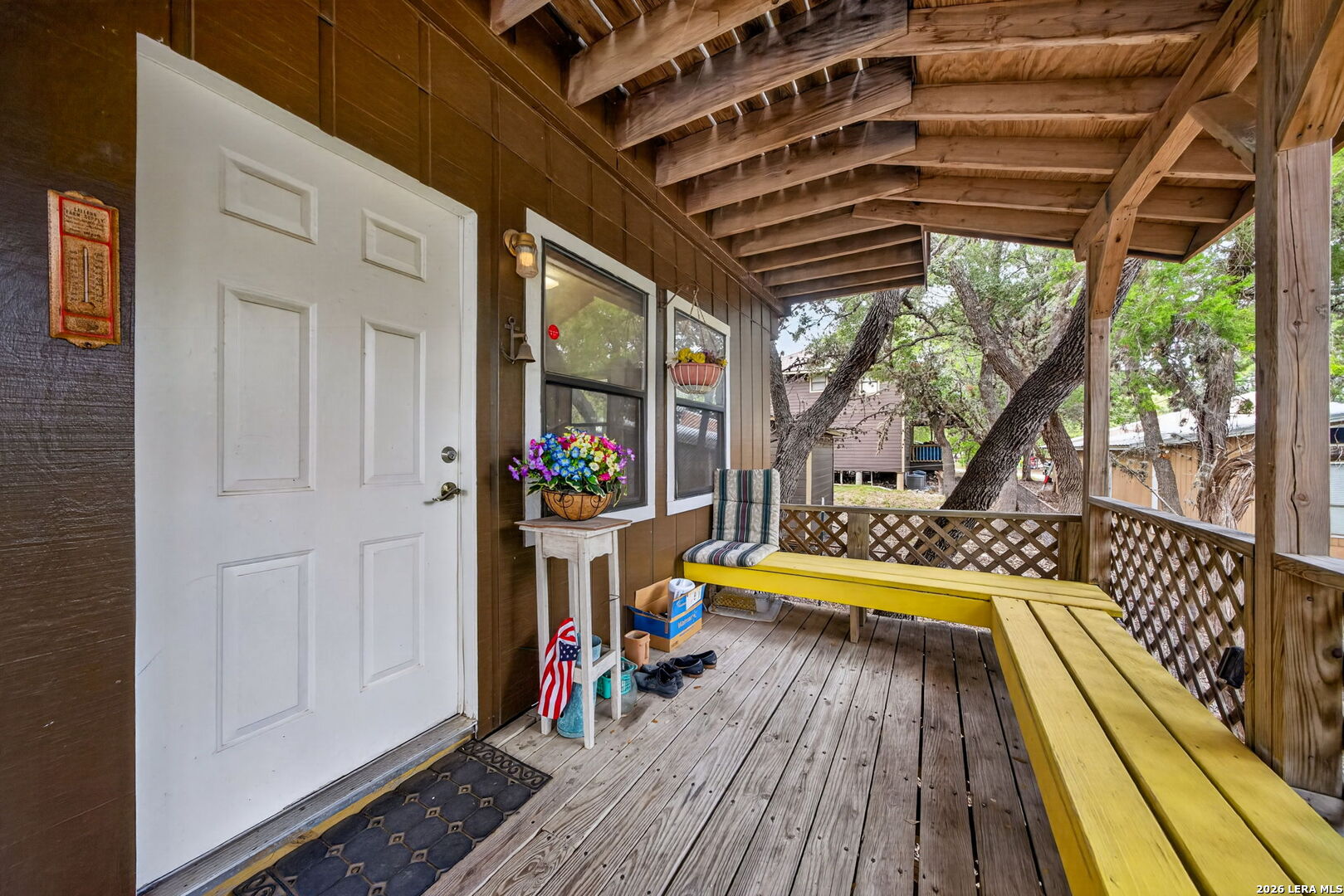 272 White Bass Dr, Lakehills, TX 78063