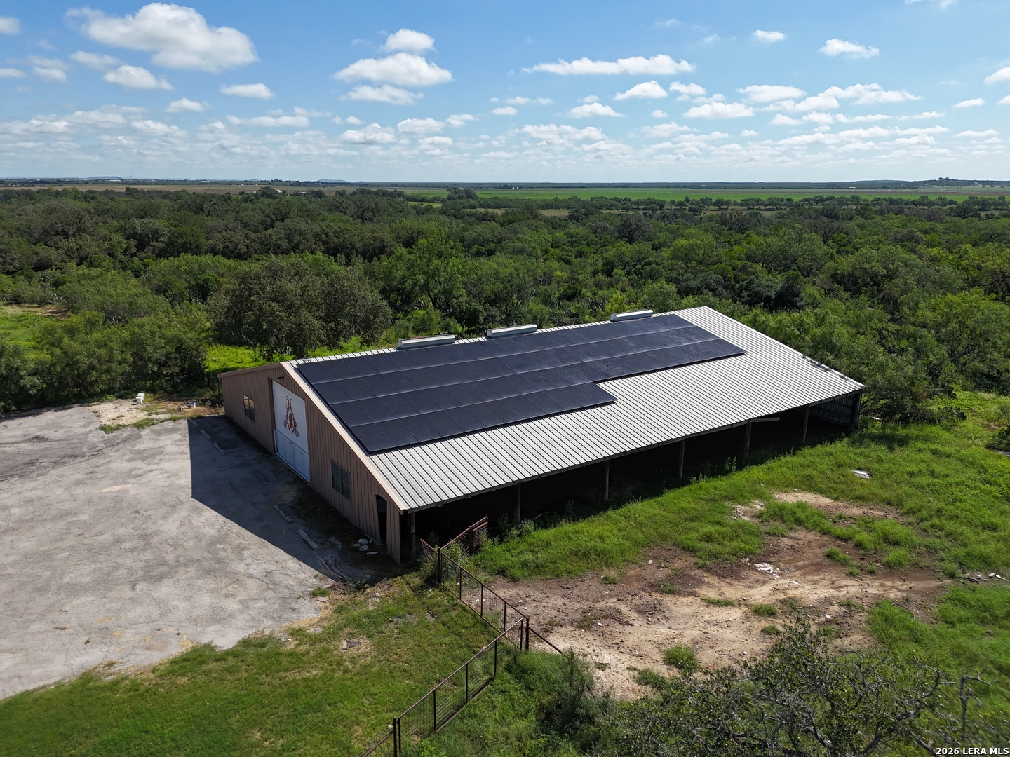 3202 Batesville Rd, Uvalde, TX 78801