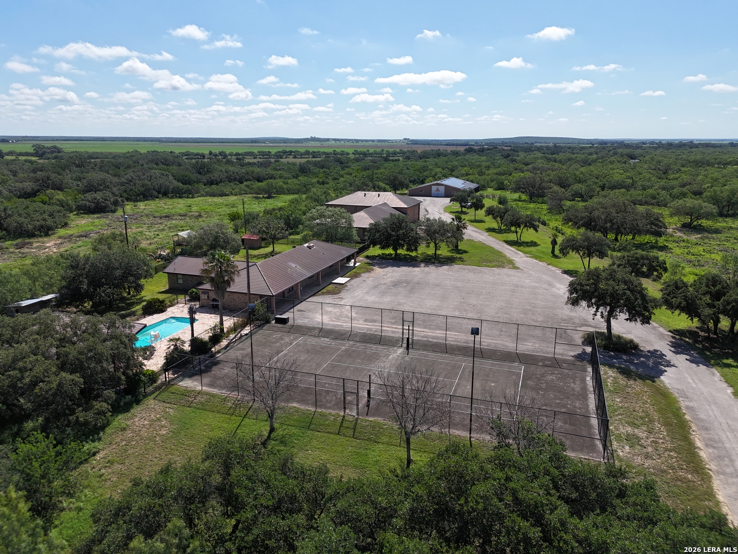 3202 Batesville Rd, Uvalde, TX 78801