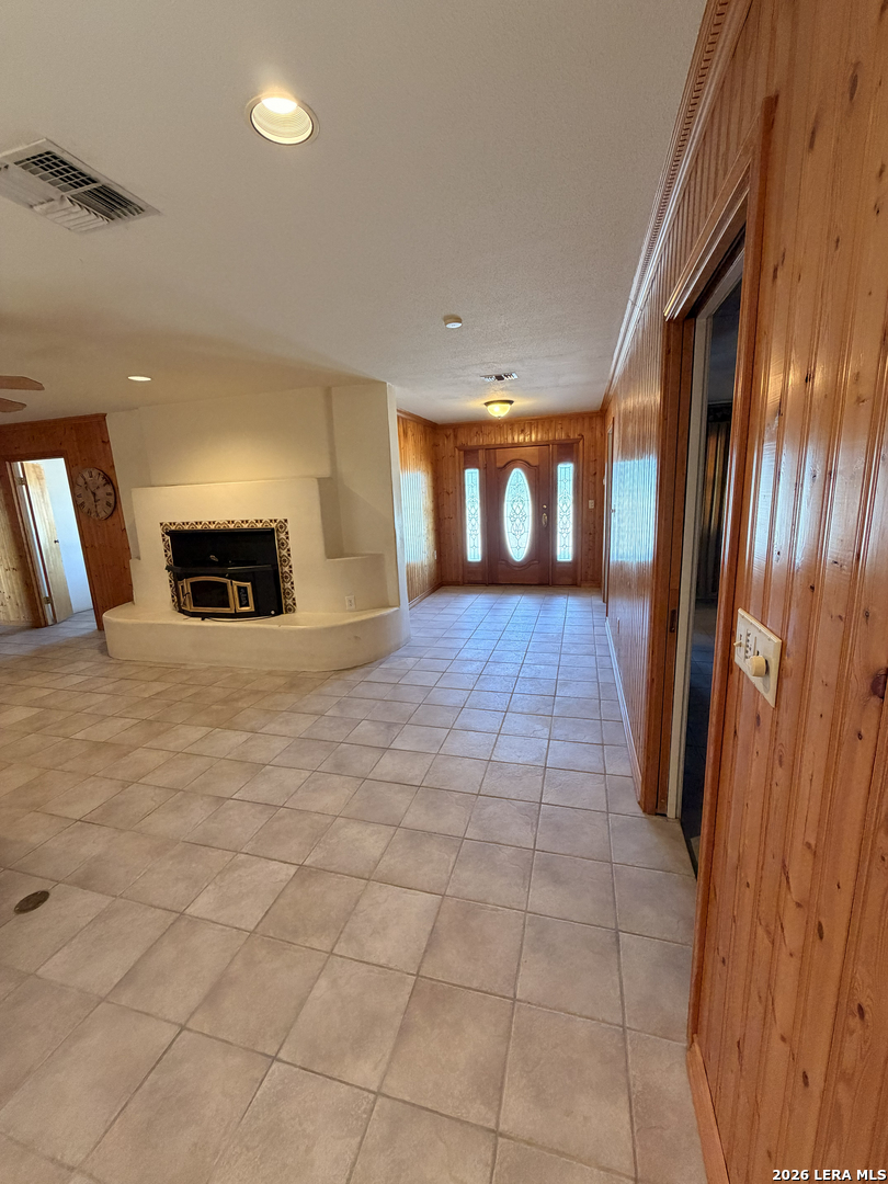 3202 Batesville Rd, Uvalde, TX 78801