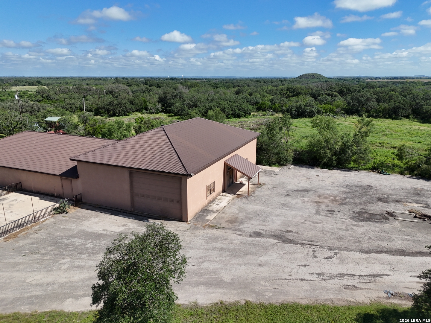 3202 Batesville Rd, Uvalde, TX 78801