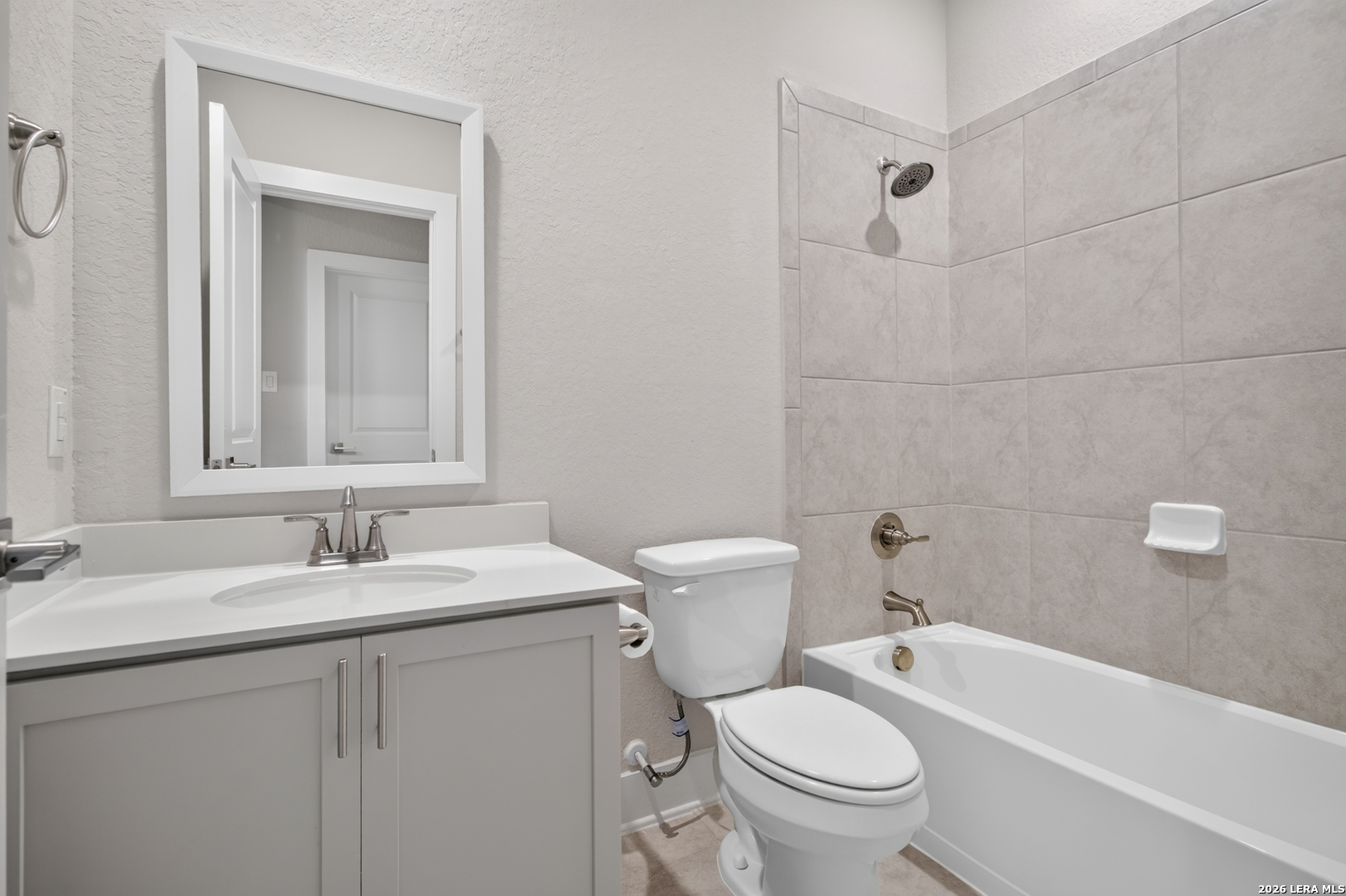 8851 Oakland, #UNIT 32, San Antonio, TX 78240
