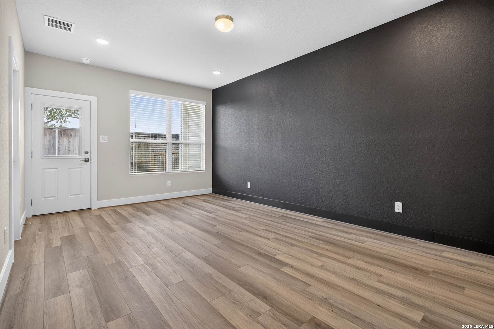 8851 Oakland, #UNIT 32, San Antonio, TX 78240