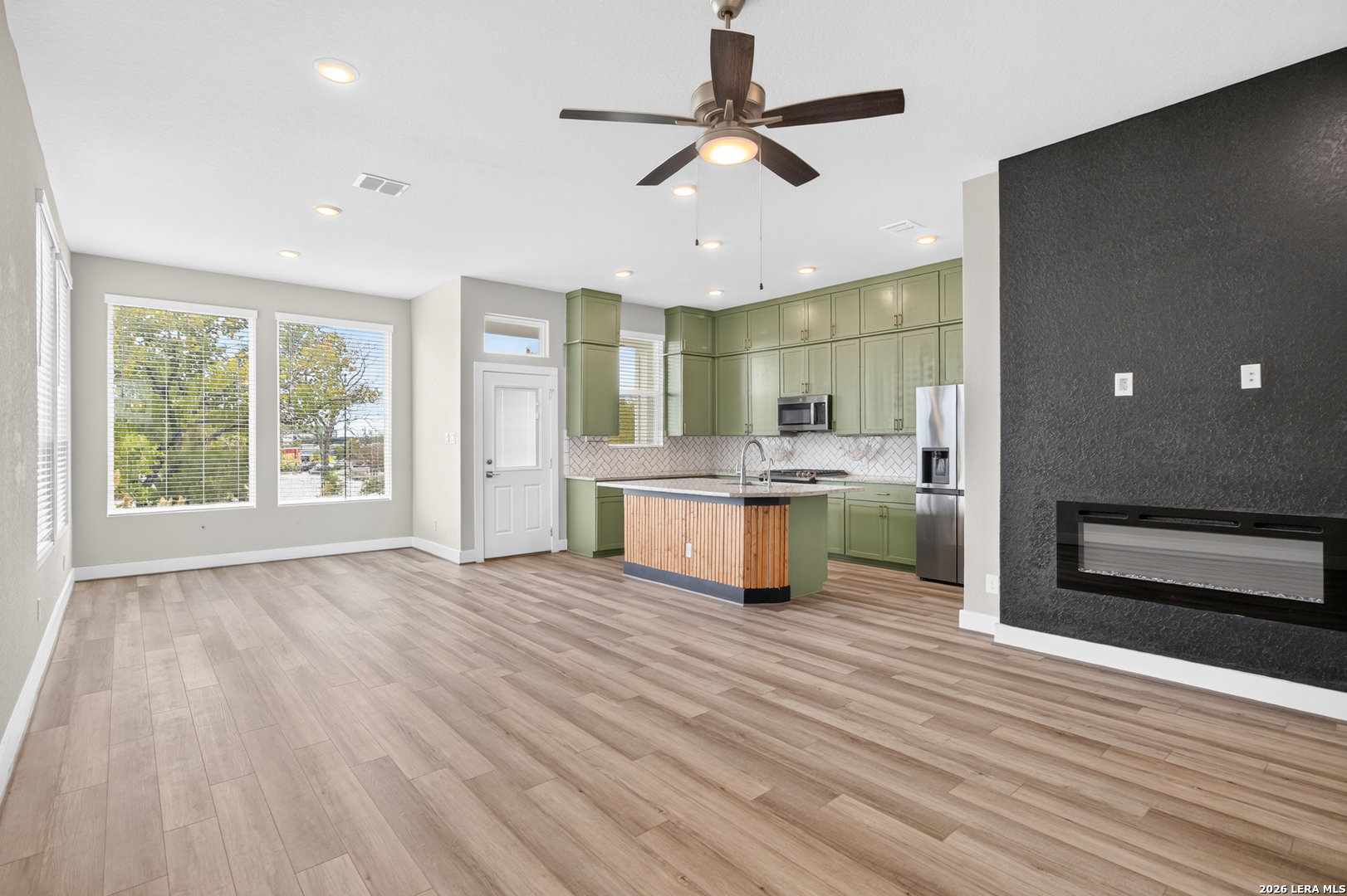 8851 Oakland, #UNIT 32, San Antonio, TX 78240