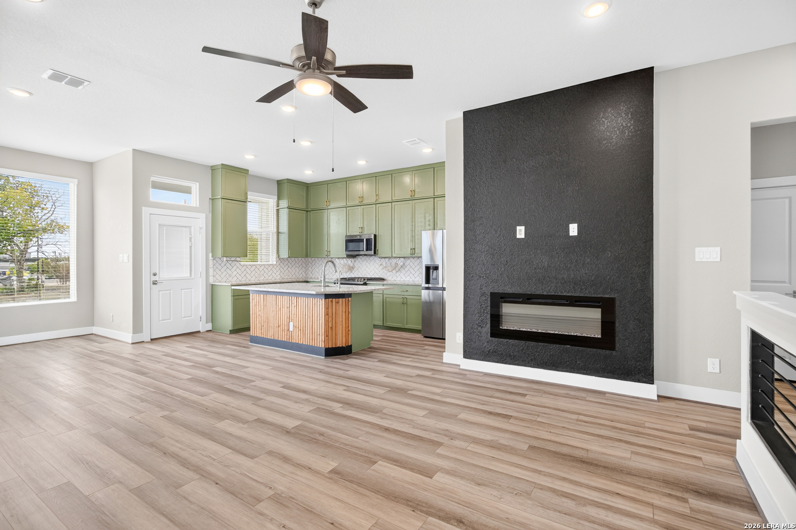 8851 Oakland, #UNIT 32, San Antonio, TX 78240