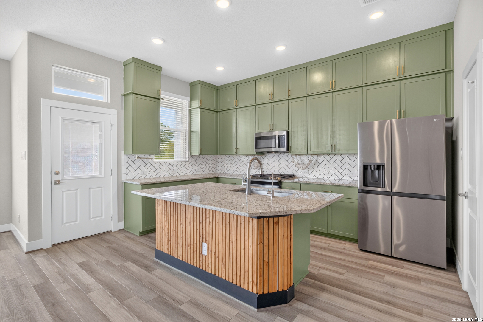 8851 Oakland, #UNIT 32, San Antonio, TX 78240