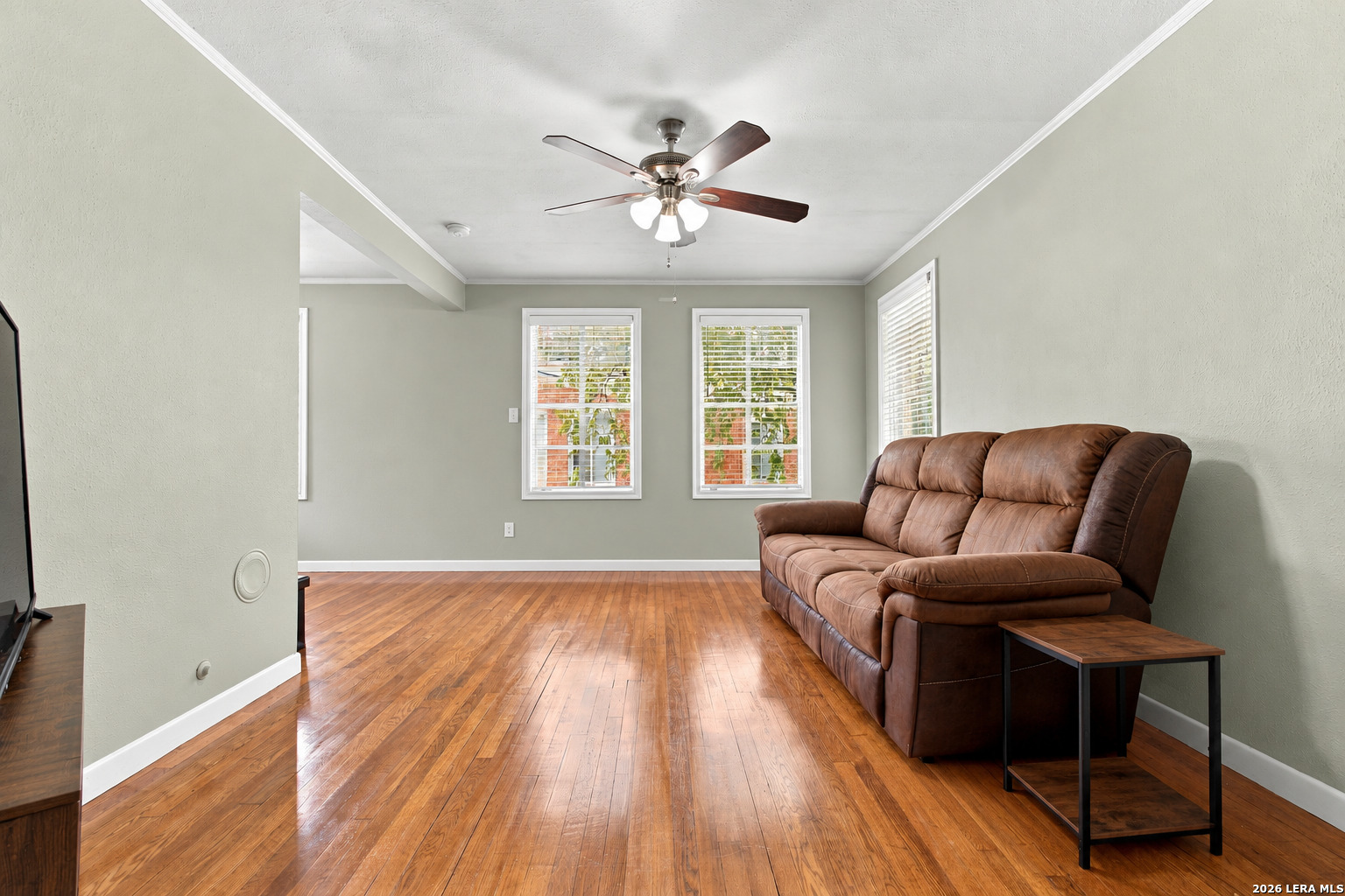 321 E MELROSE DR, Olmos Park, TX 78212