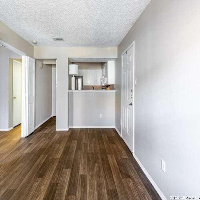 9659 Forest Ln, #J302, Dallas, TX 75243