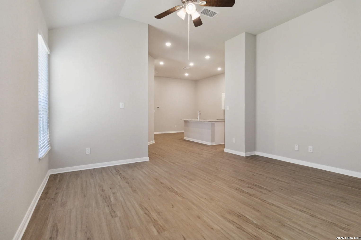 5422 Devils Gate, #2, Converse, TX 78109