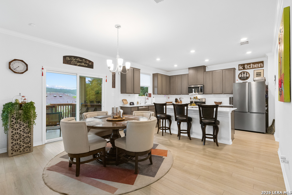 11326 HILL TOP BND, Helotes, TX 78023