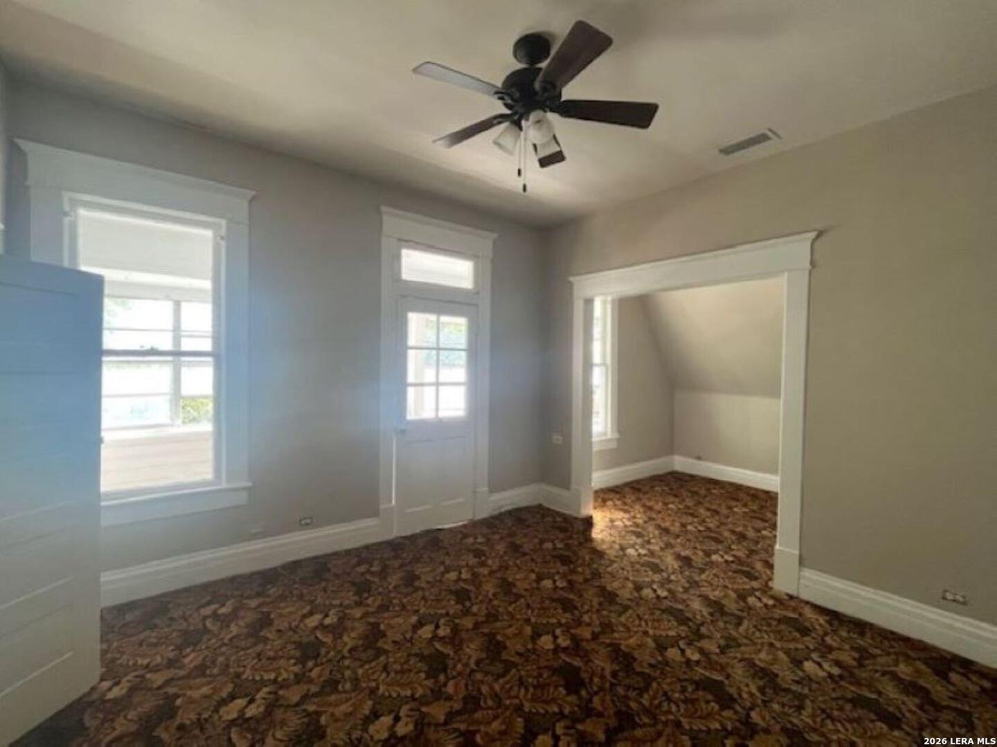 302 Chicago, San Antonio, TX 78210