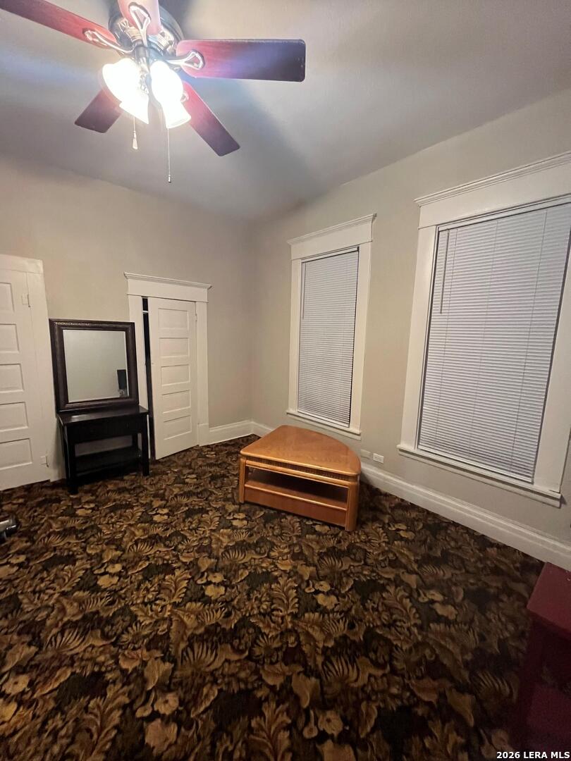 302 Chicago, San Antonio, TX 78210