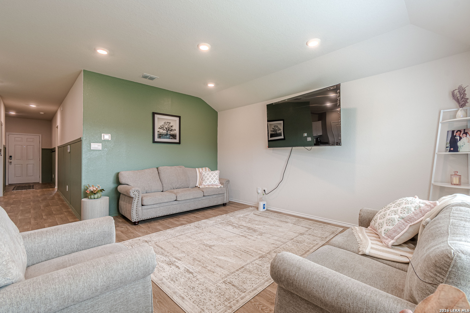 844 PECCARY PL, Seguin, TX 78155