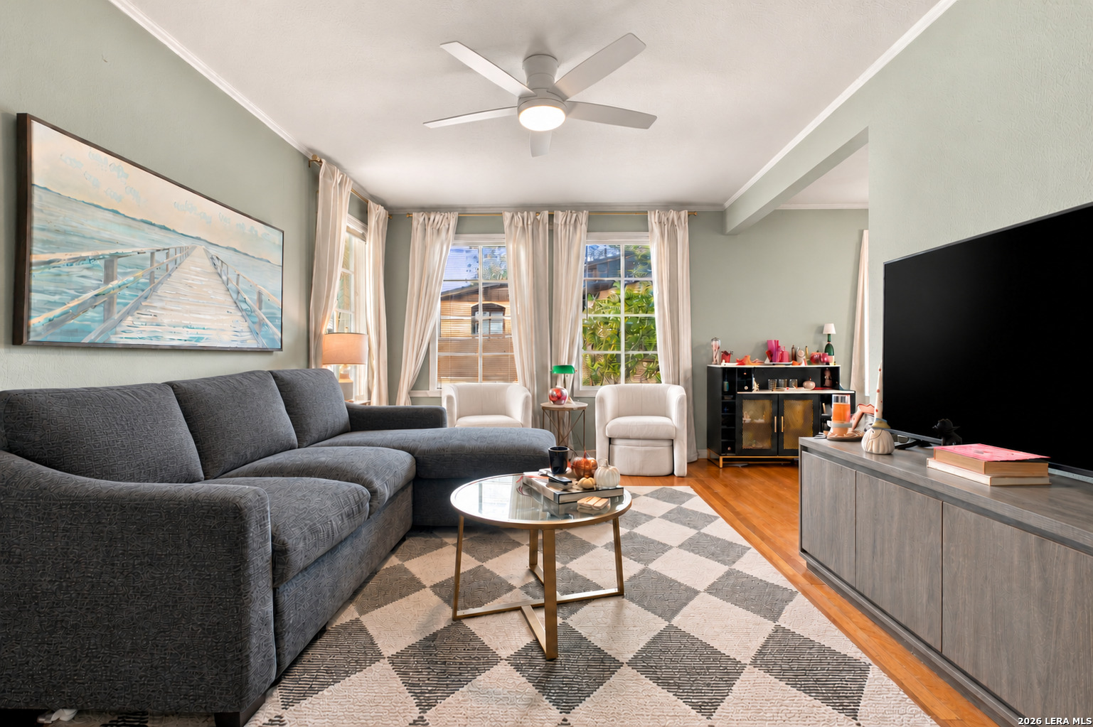 321 E MELROSE DR, Olmos Park, TX 78212