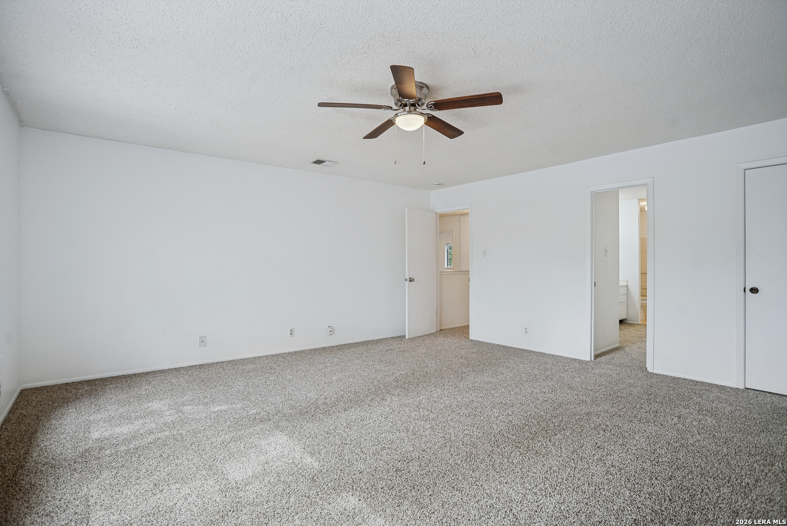 11304 CANDLE PARK, San Antonio, TX 78249