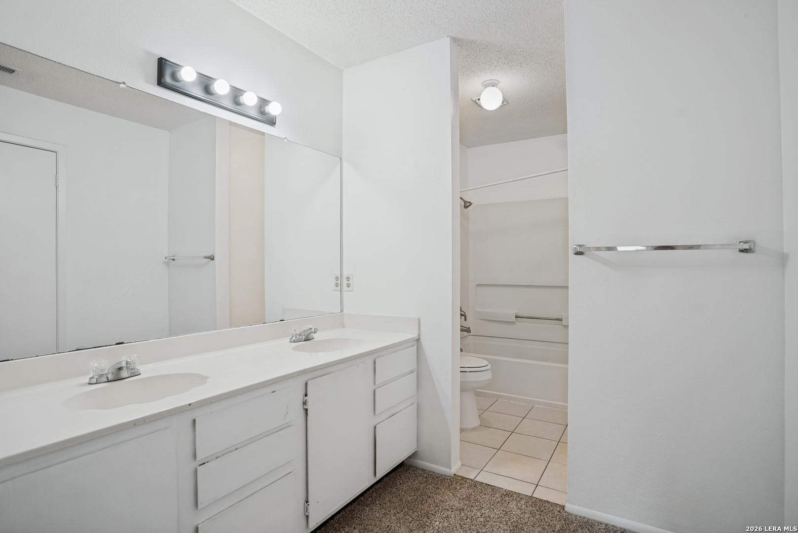 11304 CANDLE PARK, San Antonio, TX 78249