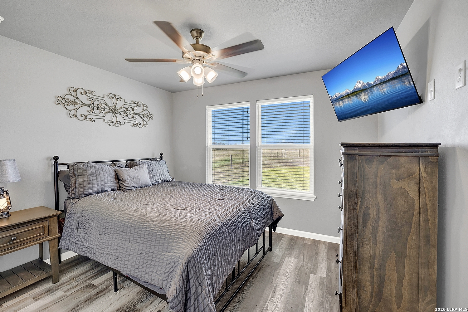 2nd Bedroom