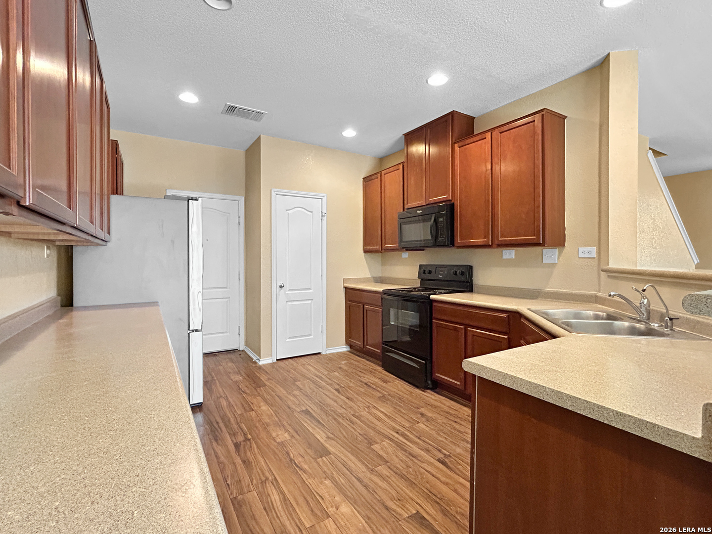 8306 CENIZO PASS, San Antonio, TX 78252