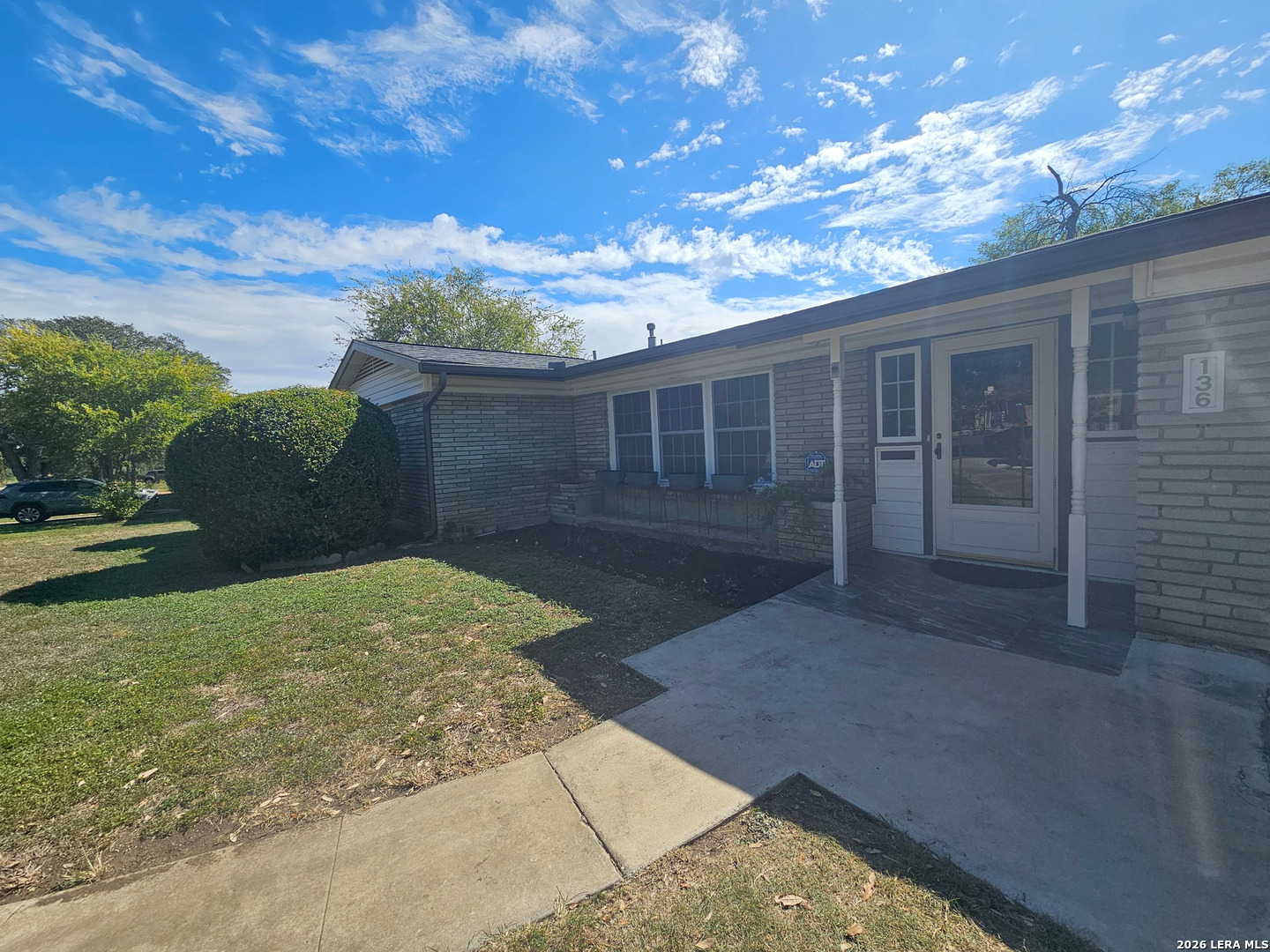 136 RILLA VISTA DR, San Antonio, TX 78216
