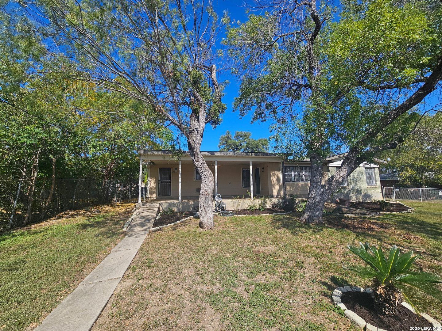 136 RILLA VISTA DR, San Antonio, TX 78216