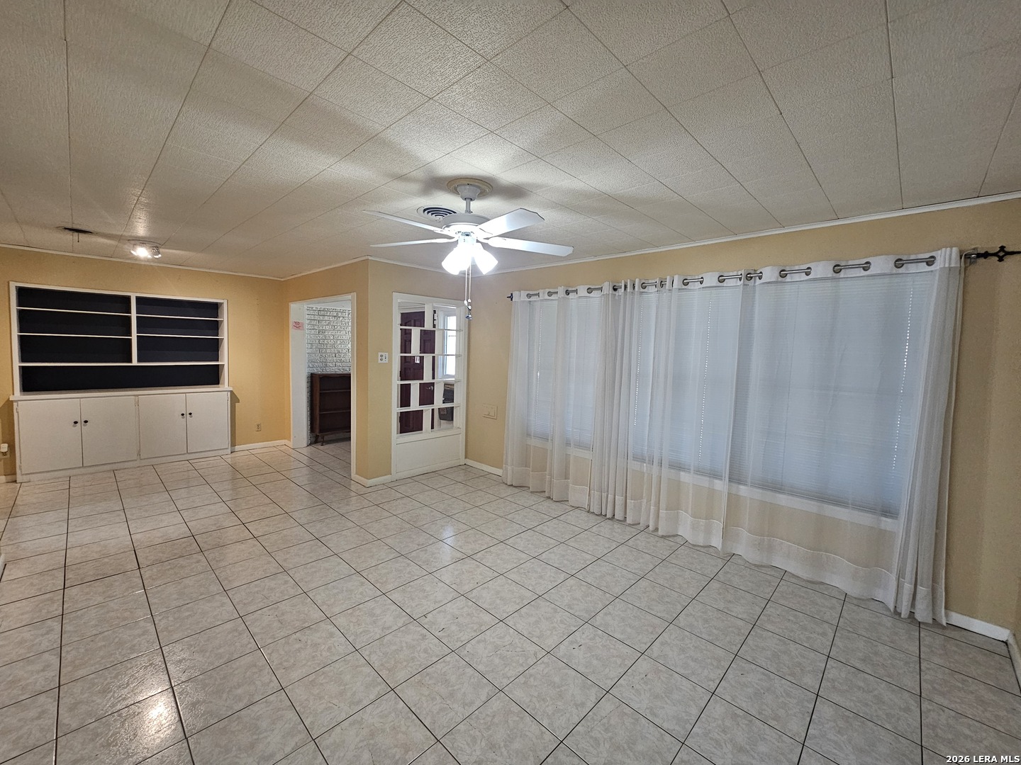 136 RILLA VISTA DR, San Antonio, TX 78216