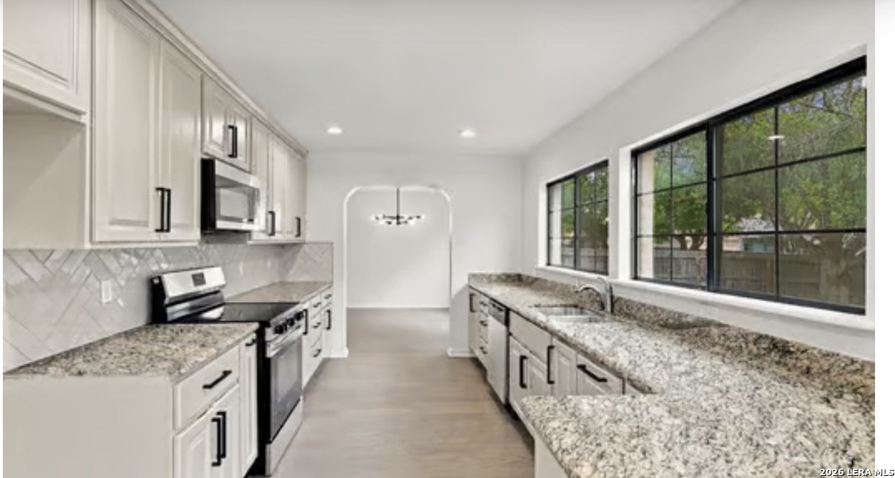 9306 Caen, San Antonio, TX 78250