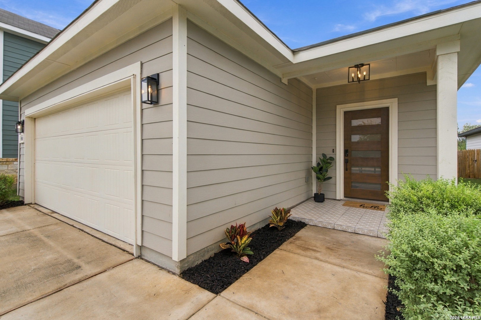 9806 CHEVALIER FRST, San Antonio, TX 78221