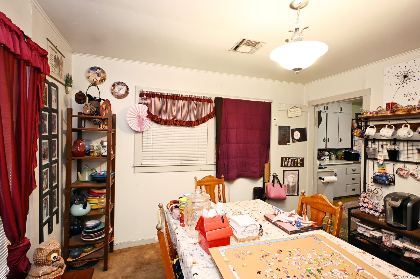 411 S LIVE OAK AVE, New Braunfels, TX 78130