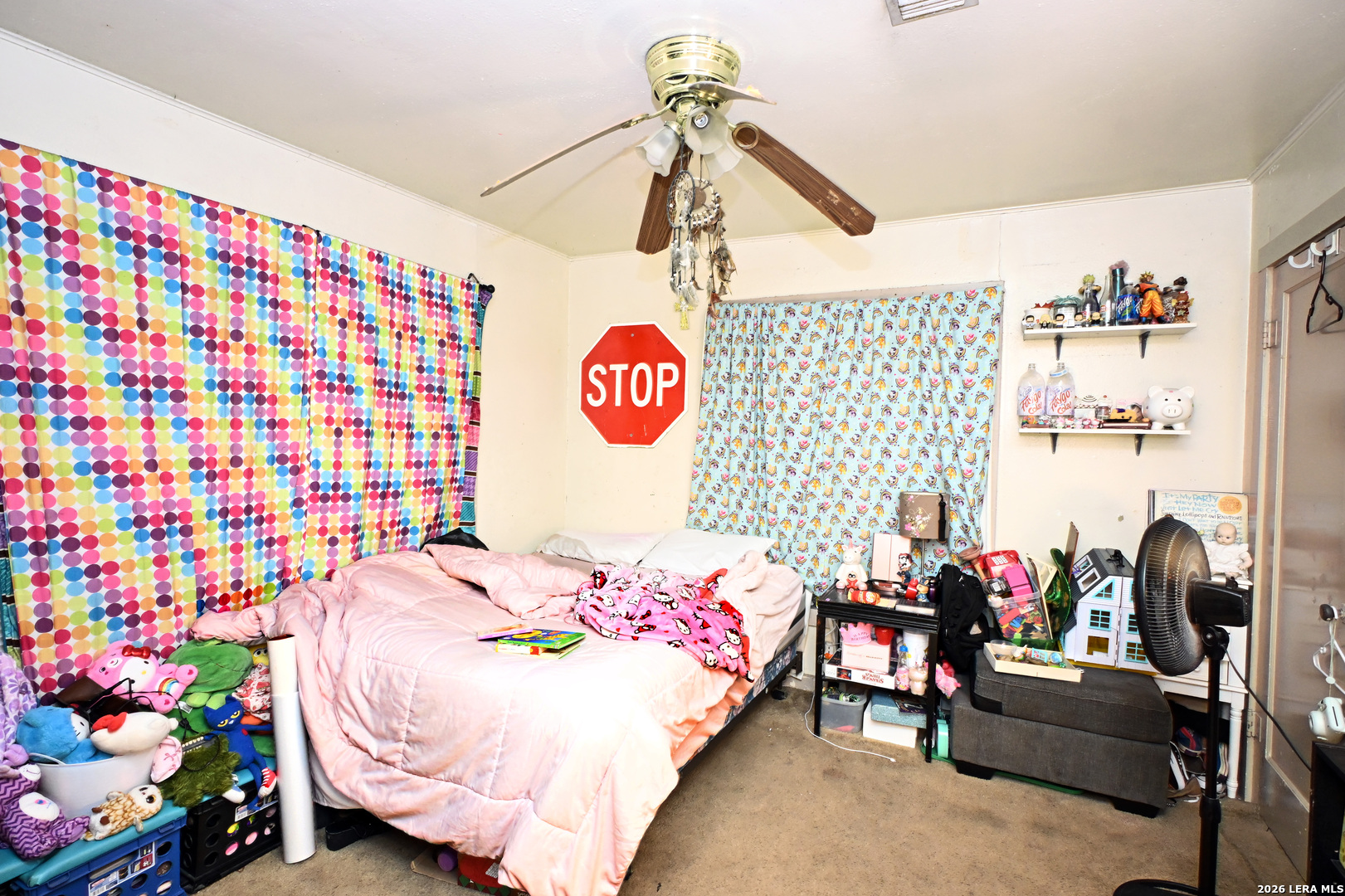 411 S LIVE OAK AVE, New Braunfels, TX 78130