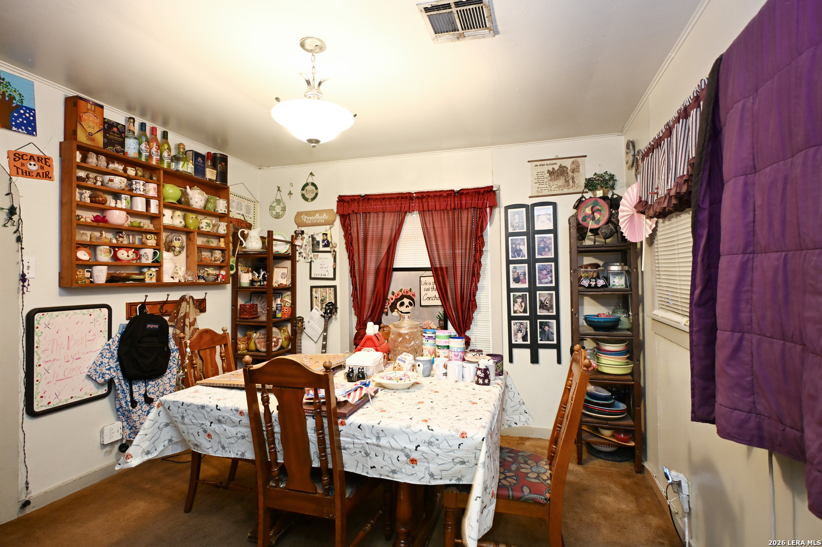 411 S LIVE OAK AVE, New Braunfels, TX 78130