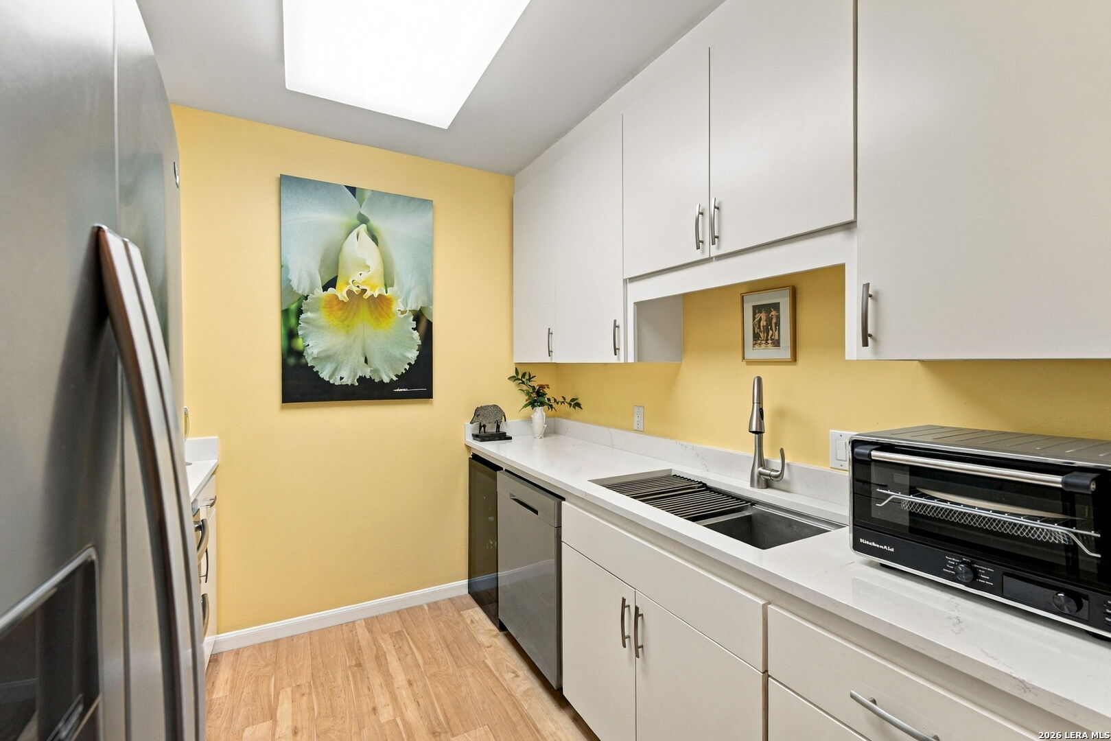 1 Towers Park Ln, #307, San Antonio, TX 78209