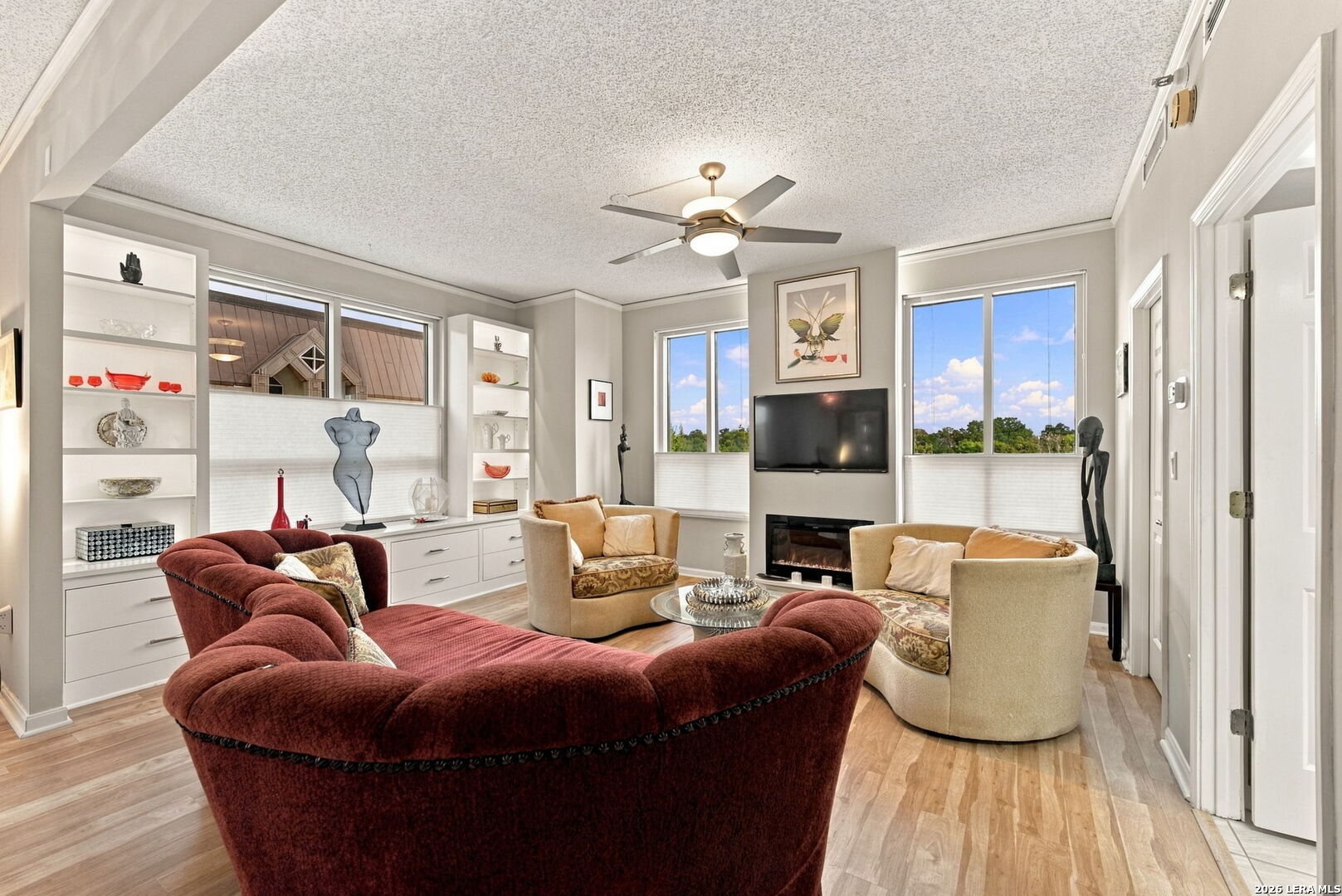 1 Towers Park Ln, #307, San Antonio, TX 78209