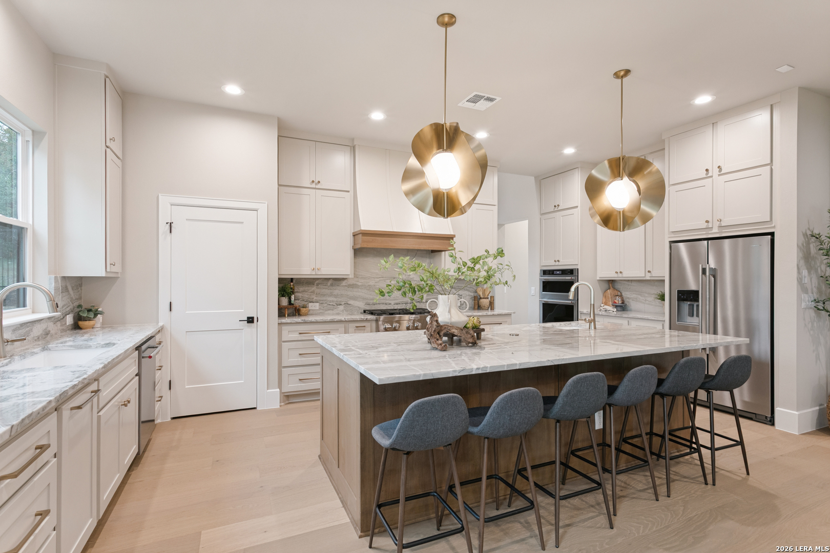 Island Kitchen