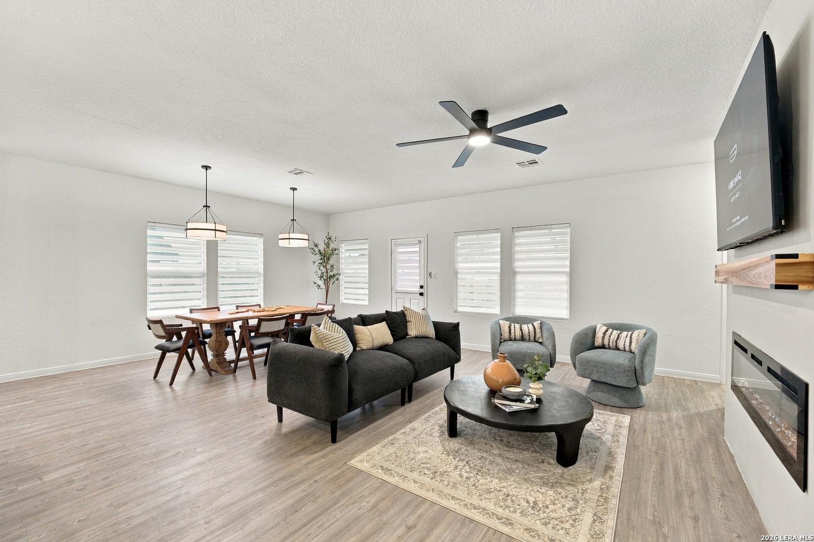 5425 CLOVES CV, St Hedwig, TX 78152